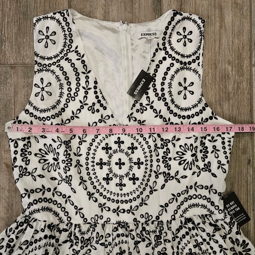 Express Black and White Mini Dress - Picture 7 of 13